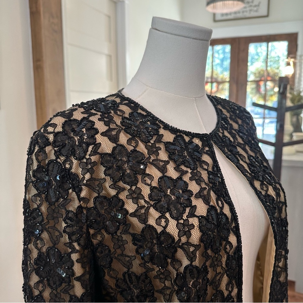 Women's 14 Black Beaded Lace Open Lined Cocktail Holiday Formal Party Jacket - Picture 2 of 7